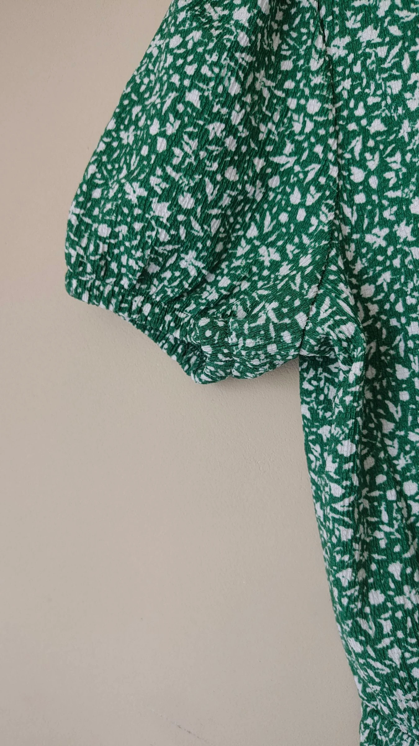 Groene bloemen zomerjurk Kiabi - cache-cœur - Maat 12 jaar – photo 3